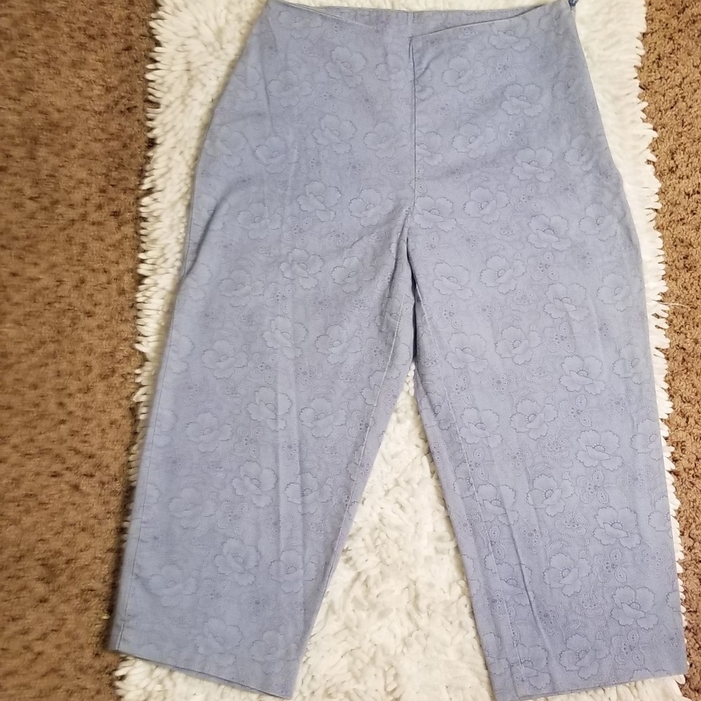 Kim Rogers Capri Pants Blue Floral sz 8
